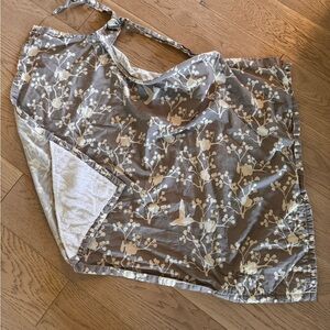 Floral Print Nursing Cover
